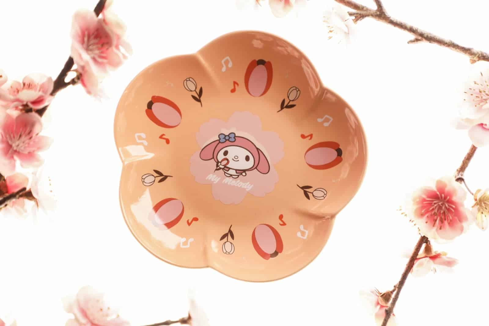 還有更多詳情/圖片7-Eleven X Sanrio：Hello Kitty及My Melody花形陶瓷碟，包幫到你搵到最正嘅優惠呀！