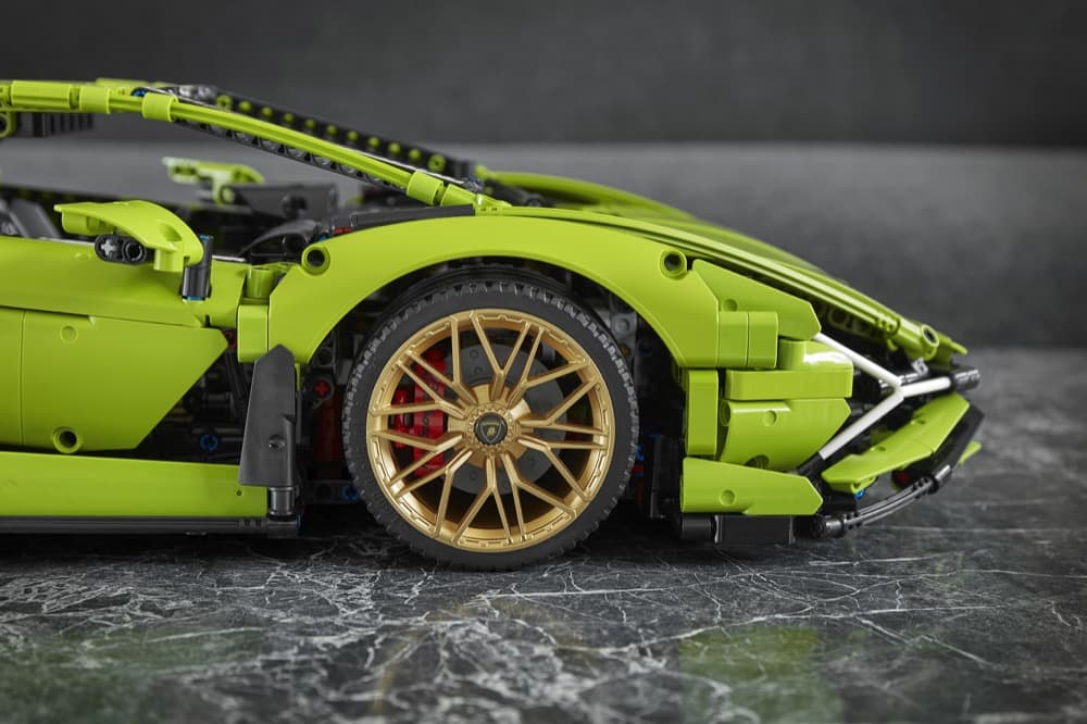 還有更多詳情/圖片LEGO Technic Ultimate 完美呈現 Lamborghini Sián FKP 37 1:8，包幫到你搵到最正嘅優惠呀！