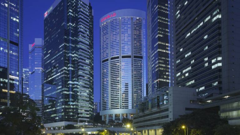 KKday 獨家開搶：港麗酒店Staycation低至38折優惠：豪華行政套房連$1200 餐務消費額、行政貴賓廊禮遇，人均$1409+/位