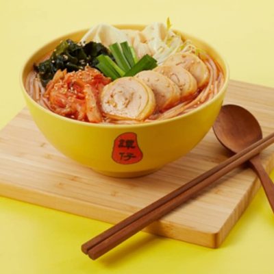 🆕 譚仔母親節期間限定：「韓式泡菜湯雞卷米線」
