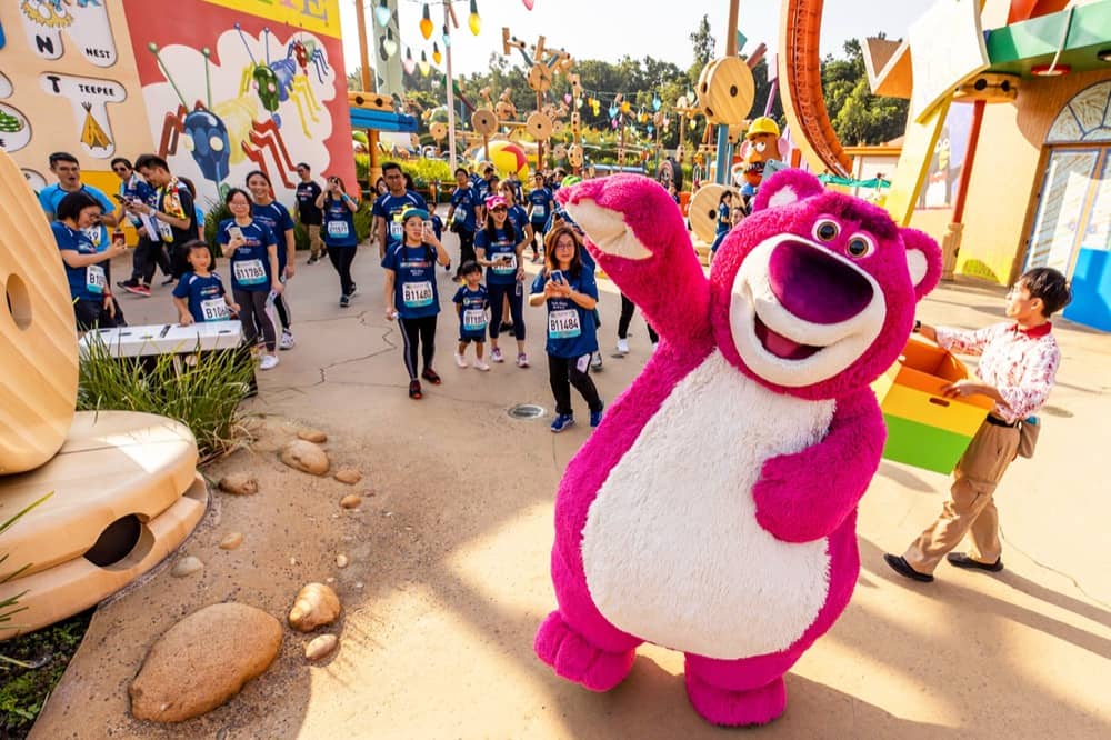 還有更多詳情/圖片香港迪士尼樂園 10K WEEKEND 2023「奇妙一百年」主題跑＋選手包 懶人包，包幫到你搵到最正嘅優惠呀！